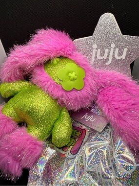JuJu by CJ Hendry - Sparkle Pammy